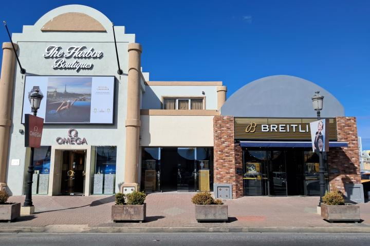 The Harbor Boutiques Luxury Retail Space for Rent