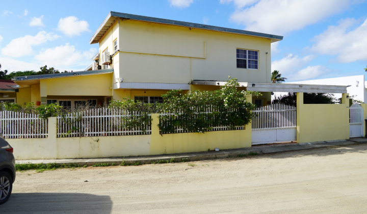 Exclusive Caribbean Estate with Proven Income Potential photo 2