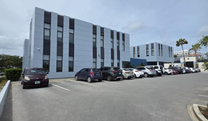 Commercial Office Space for Rent – Athene Building | Caya Dr. J.E.M. Arends #13 photo 3